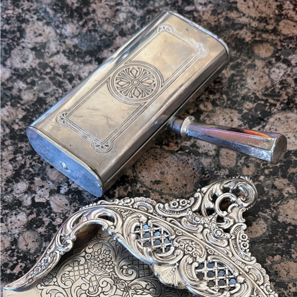 Ornate Silver Handheld Crumb Sweeper - Picture 2 of 3